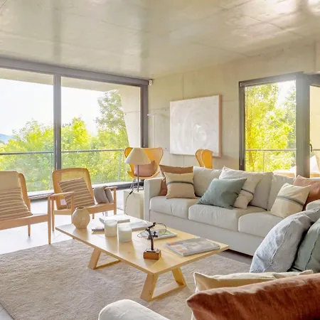 Moderna Con Terrazas Jardin Privado Ferienhaus *